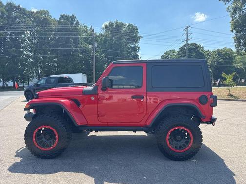 Firecracker Red Clearcoat 2019 Jeep Wrangler Sport
