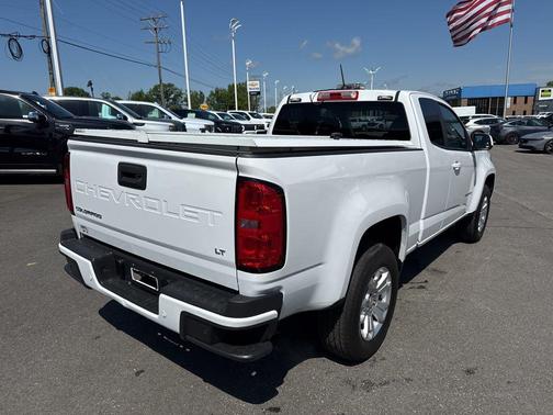 Summit White 2022 Chevrolet Colorado LT