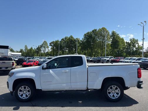 Summit White 2022 Chevrolet Colorado LT