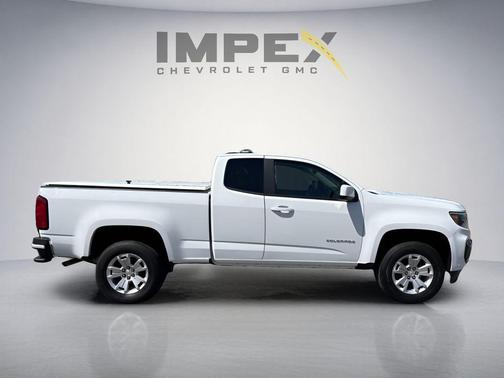 Summit White 2022 Chevrolet Colorado LT