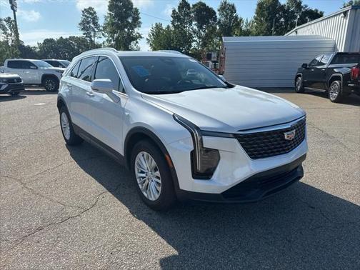 2024 Cadillac XT4 Luxury