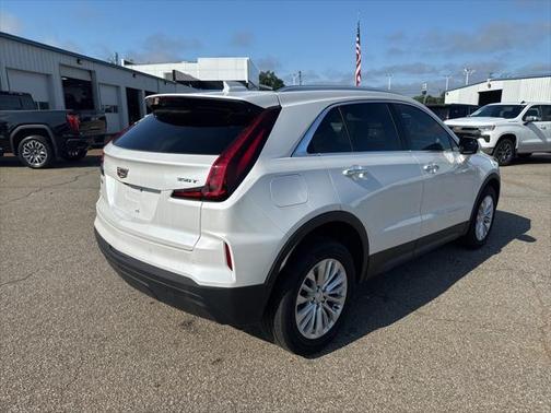 2024 Cadillac XT4 Luxury