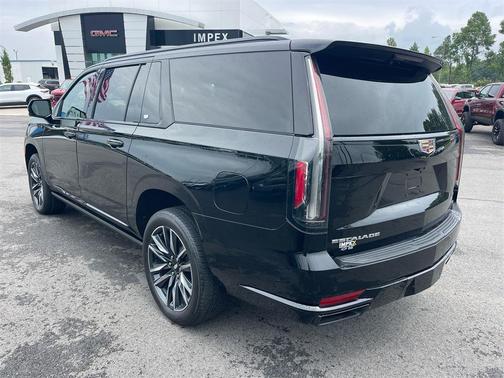 2022 Cadillac Escalade ESV Sport