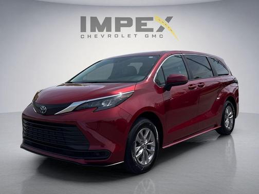 Ruby Flare Pearl 2025 Toyota Sienna LE