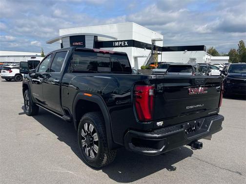 2024 GMC Sierra 2500 Denali