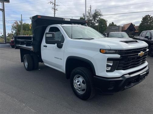 2024 Chevrolet Silverado 3500 WT