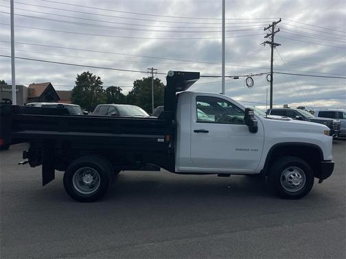 2024 Chevrolet Silverado 3500 WT