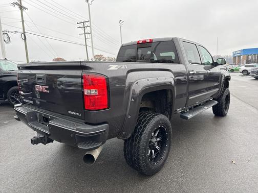 2015 GMC Sierra 2500 Denali