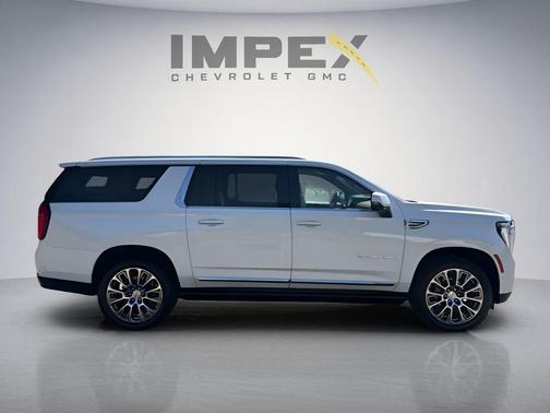 White Frost Tricoat 2025 GMC Yukon XL Denali