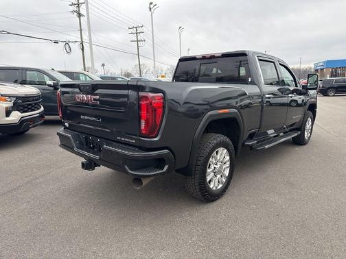 2021 GMC Sierra 2500 Denali