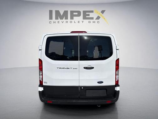 Oxford White 2023 Ford Transit-250 Base