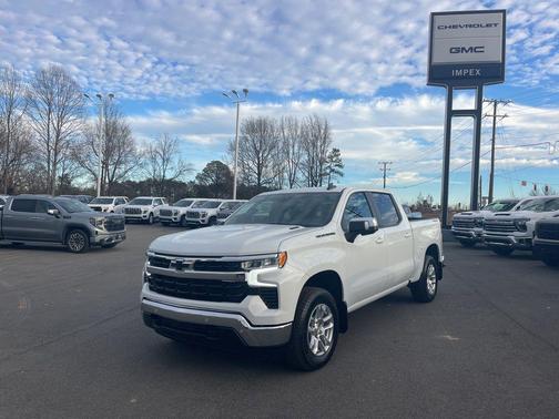 Summit White 2025 Chevrolet Silverado 1500 LT