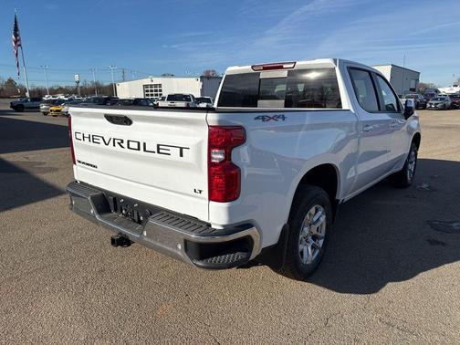 2025 Chevrolet Silverado 1500 LT
