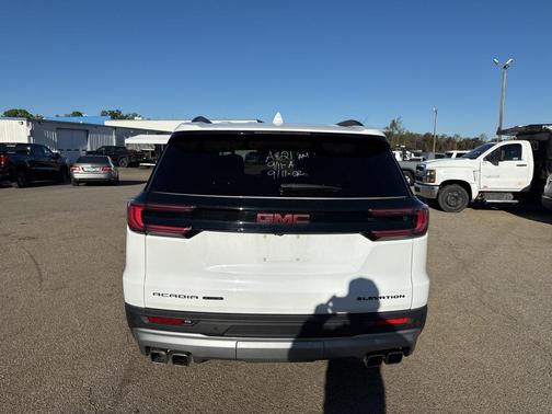 2025 GMC Acadia AWD Elevation