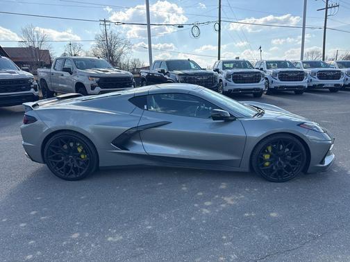 2022 Chevrolet Corvette Stingray w/3LT