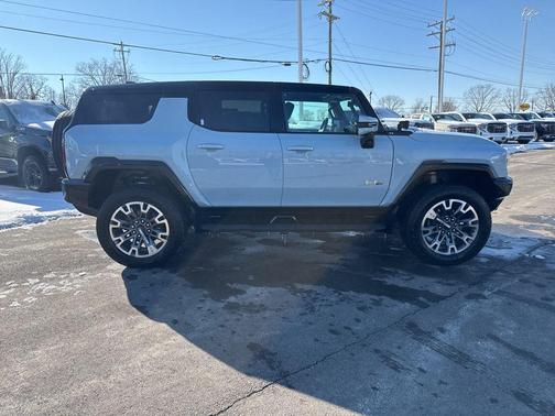 2025 GMC HUMMER EV SUV 3X