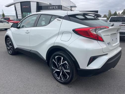 2021 Toyota C-HR LE