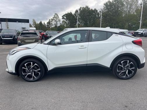 2021 Toyota C-HR LE