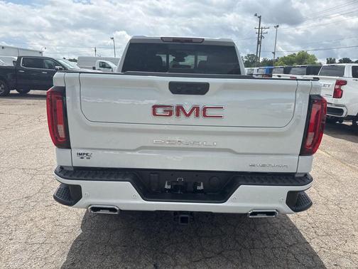 Glacier White Tricoat 2026 GMC Sierra 1500 Denali