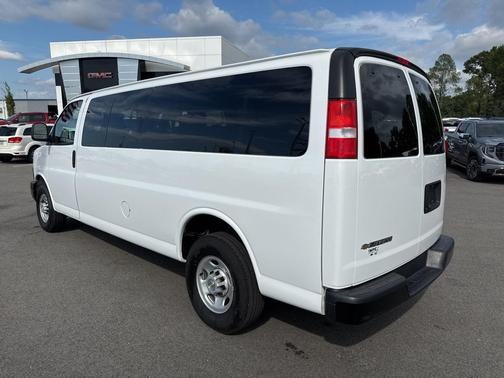 2024 Chevrolet Express 3500 RWD 3500 Extended Wheelbase LS