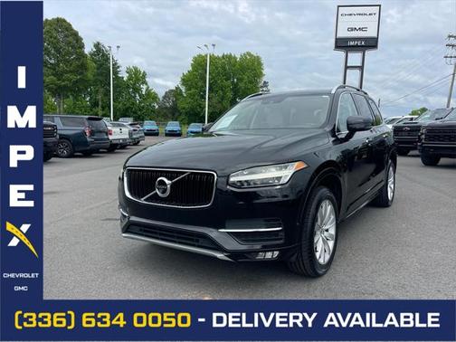 2017 Volvo XC90 T6 Momentum