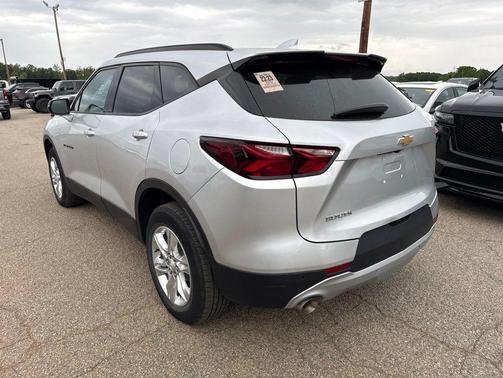 Silver Ice Metallic 2022 Chevrolet Blazer 2LT