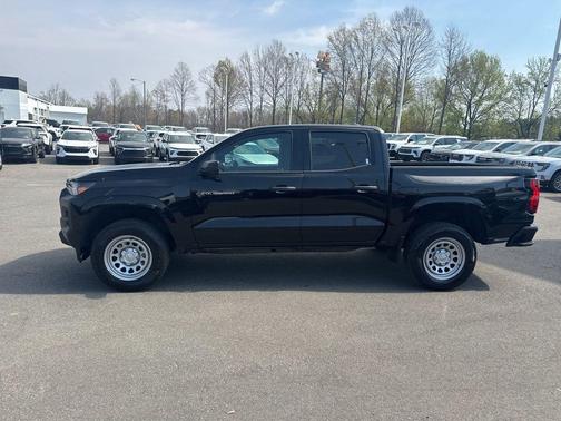 2023 Chevrolet Colorado WT