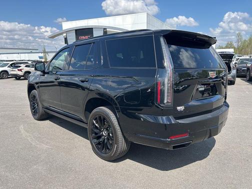 2025 Cadillac Escalade Sport