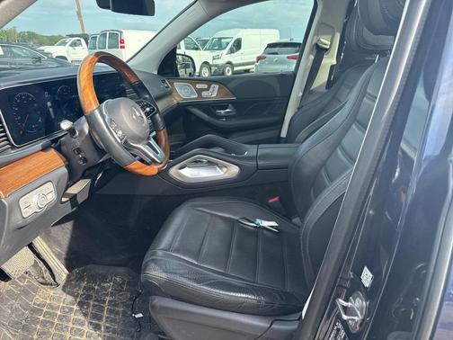 2021 Mercedes-Benz GLS 450 4MATIC