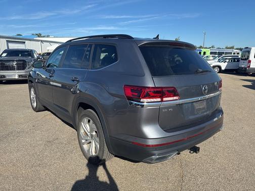 2021 Volkswagen Atlas 3.6L SE w/Technology