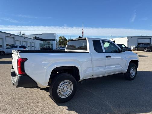 2025 Toyota Tacoma SR