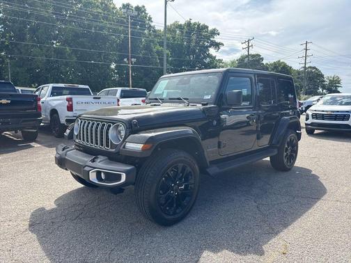 Black Clearcoat 2025 Jeep Wrangler 4xe Sahara