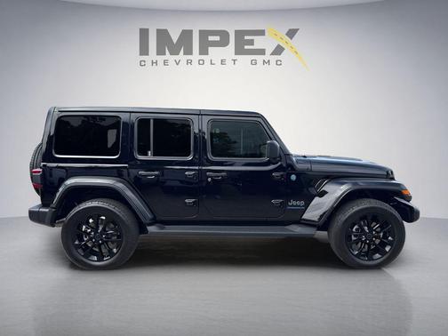 Black Clearcoat 2025 Jeep Wrangler 4xe Sahara