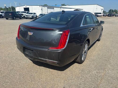 Gray 2018 Cadillac XTS Base