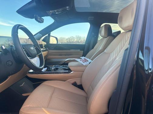 2025 Cadillac Escalade IQ Sport 2