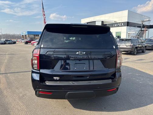 2023 Chevrolet Suburban 4WD Z71