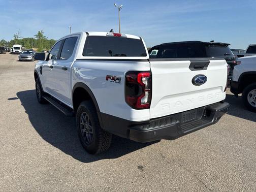 Oxford White 2025 Ford Ranger XLT