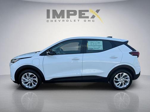 Summit White 2027 Chevrolet Bolt LT FWD