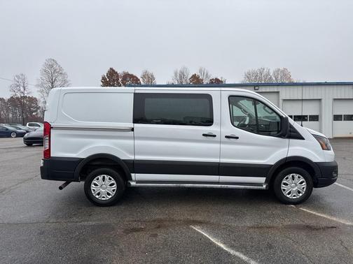 2023 Ford Transit-250 Base