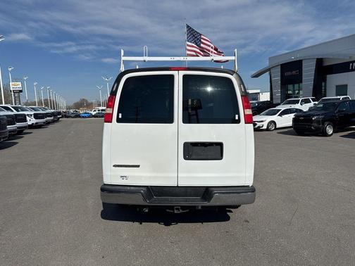 Summit White 2011 Chevrolet Express 1500 Work Van
