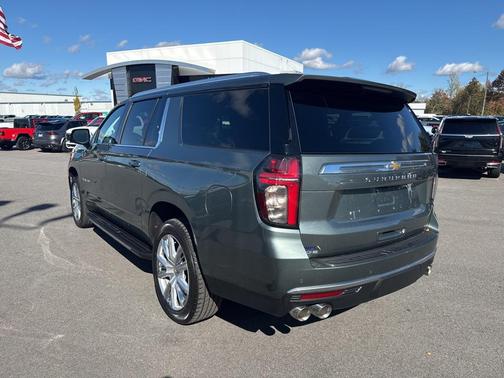 2023 Chevrolet Suburban 4WD High Country