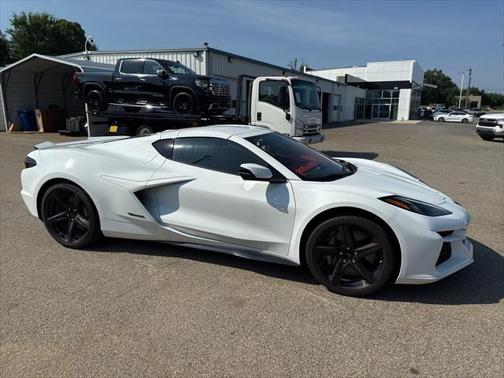 2024 Chevrolet Corvette E-Ray RWD Coupe 3LZ