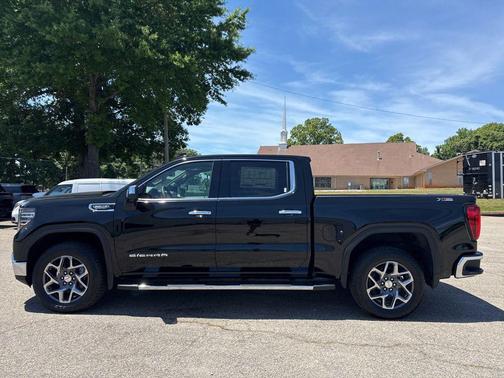 Onyx Black 2026 GMC Sierra 1500 SLT