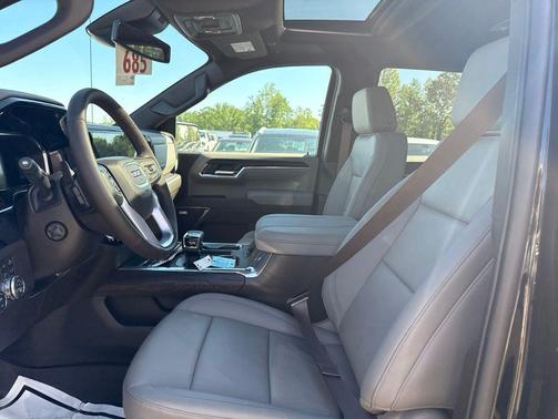 Onyx Black 2026 GMC Sierra 1500 SLT