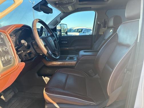 2019 Chevrolet Silverado 2500 High Country