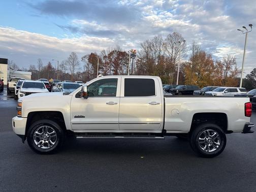 2019 Chevrolet Silverado 2500 High Country