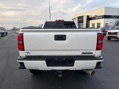 2019 Chevrolet Silverado 2500 High Country