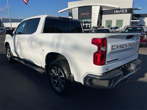 Summit White 2024 Chevrolet Silverado 1500 LT