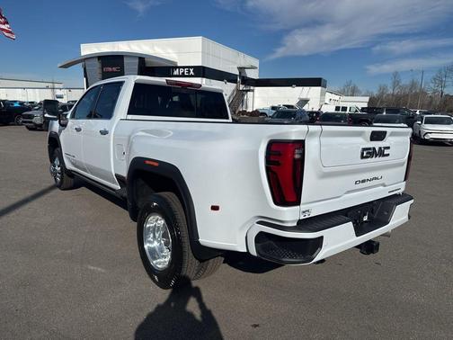 2026 GMC Sierra 3500 Denali
