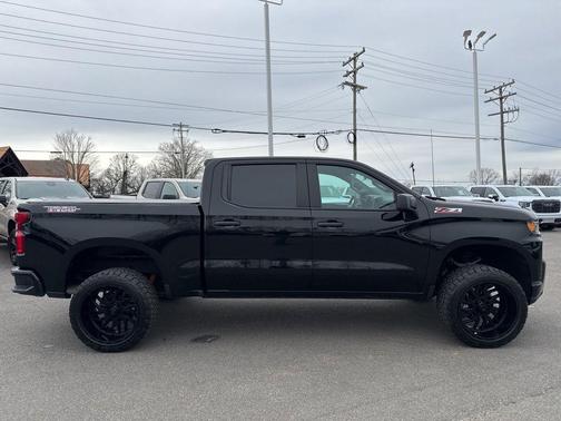 2021 Chevrolet Silverado 1500 Custom Trail Boss